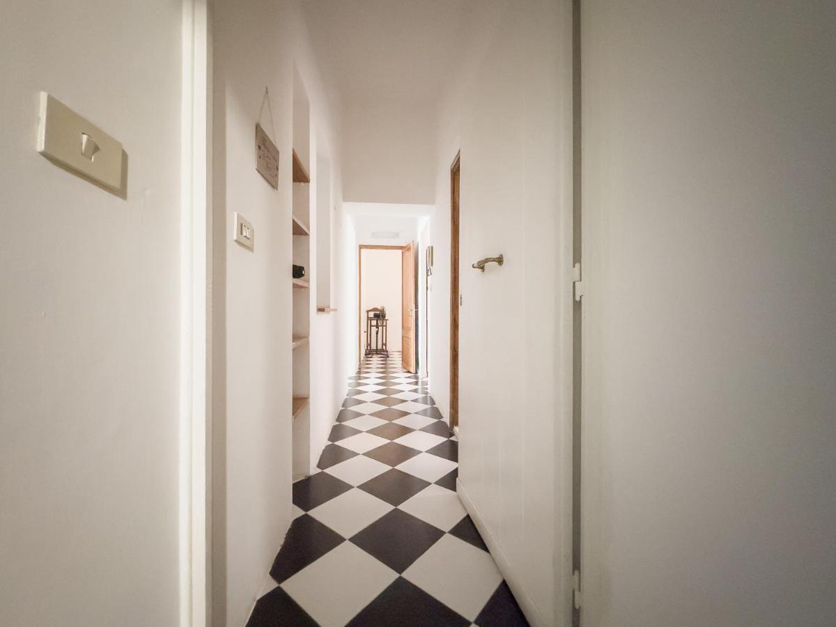 Domus Sant'Elena 2 Lägenhet Rom Exteriör bild
