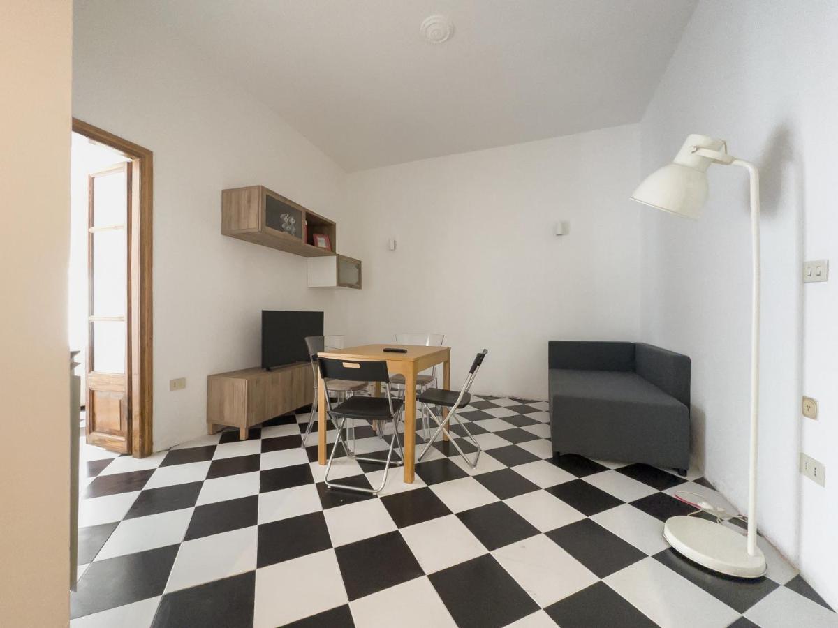 Domus Sant'Elena 2 Lägenhet Rom Exteriör bild